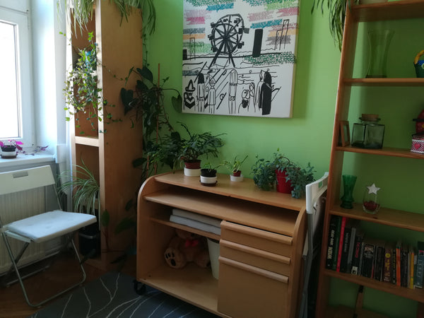The very centrally located apartment with the small room is on the 4th floor wit  Kleines Privatzimmer in der City Private room in casa particular vacation rental 709815337186860357