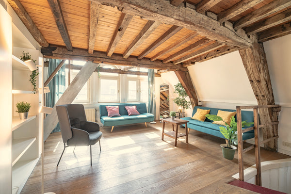 Bright and beautiful duplex apartment on the most charming square of the city. T Antwerp, Belgium Authentic Duplex on Hendrik Square in City Center Entire rental unit vacation rental 600303271246289630