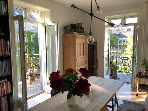 Lovely centrally located apartment perfect for a visit in Copenhagen. The old 18 Copenhagen, Denmark Central located with two balconies Entire rental unit vacation rental 3282365