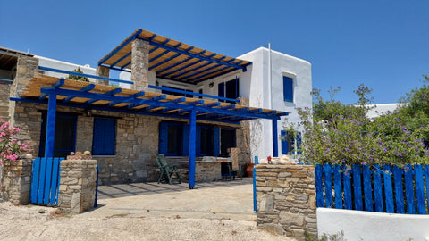 Hidden on the hilltop of Tzanes, in the eastern side of Paros, Cycladic home Zoe Greece Cycladic home Zoe with Seaview Cycladic home vacation rental 661329320190830462