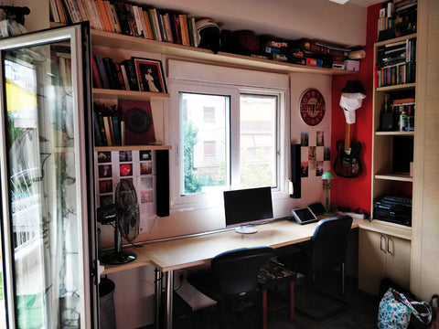 An easy to handle space in a quiet neighborhood with a lovely view. Not more tha Athens, Attica, Greece Cozy Studio 10 min from Athens Center Entire rental unit vacation rental 4202434