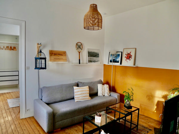 Venez profiter du calme, dans cette échoppe bordelaise, avec jardin de 250m². Vo Bordeaux, France Échoppe bordelaise proche du Parc Bordelais Entire home vacation rental 36233449