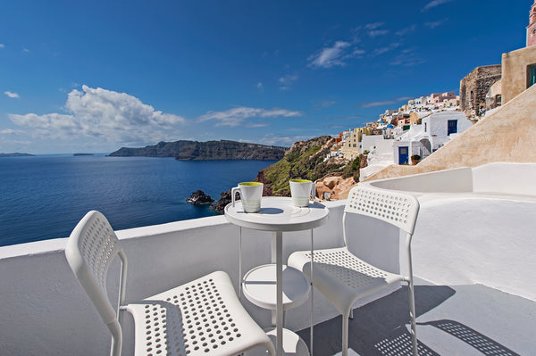 A double bed,  a small private kitchen  , a private shower room and a private  b Oia, Greece THE STUDIO Private room vacation rental 6116427