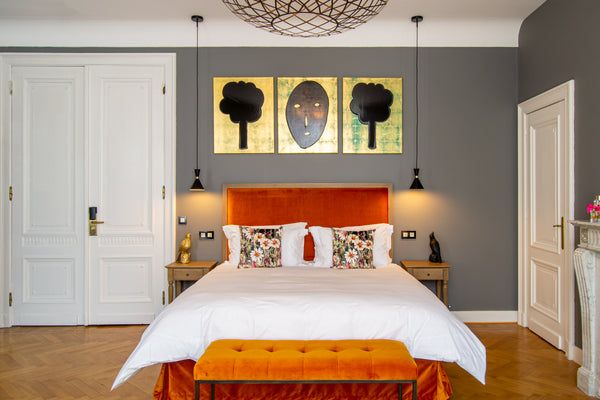 The Mask is een junior suite van The Old Beech, een Luxueuze Bed & Breakfast in  Antwerp, Belgium The Mask @ The Old Beech Private room in bed and breakfast vacation rental 603503955966945143