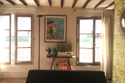 Bienvenue dans mon petit cocon vintage au cœur du Marais ! Je vis ce nid dans ce Paris, France Appartement vintage au coeur du Marais Entire rental unit vacation rental 29659068