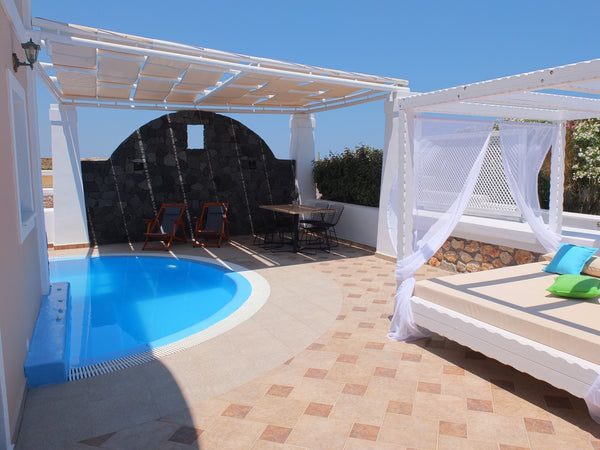 “Secret Earth” is situated by the end of Kamari beach, offering peace, quiet and Thera, Greece Atlantis Villa-Secret Earth Santorini Private room in home vacation rental 19496309