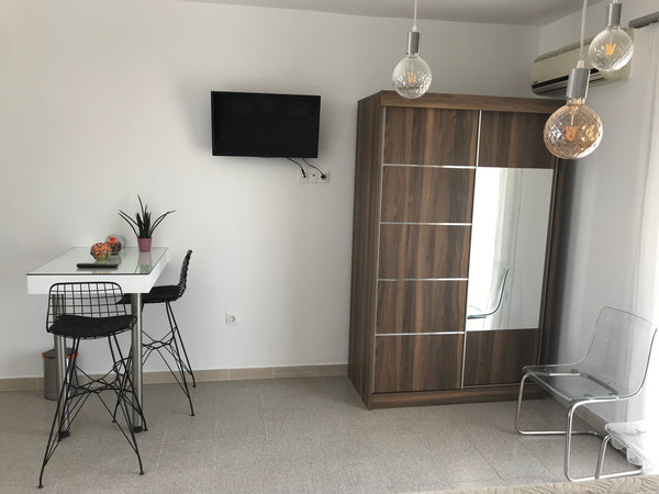 Have a memorable vacation experience, enjoying the calm and serenity life of Rho Rhodes, Greece Leventis Studios 2 Entire rental unit vacation rental 44570029