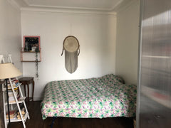 The apartment is located in a calm street, in a family district with restaurants Mamoudzou-1, Mayotte Two rooms flat in beautiful Paris! Entire rental unit vacation rental 2743981