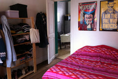 Bonjour !<br /><br />Nous mettons à disposition, ma colocataire et moi-même, une  Chambre Cosy Paris 20ème Private room in rental unit vacation rental 5777922