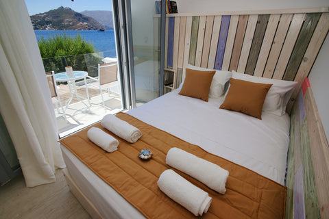 a newly renovated apartment,  on the seashore of Telendos island, with magnifice  POTHEA Apartment - AFRODITE LUXURY ROOMS TELENDOS Entire rental unit vacation rental 36740262