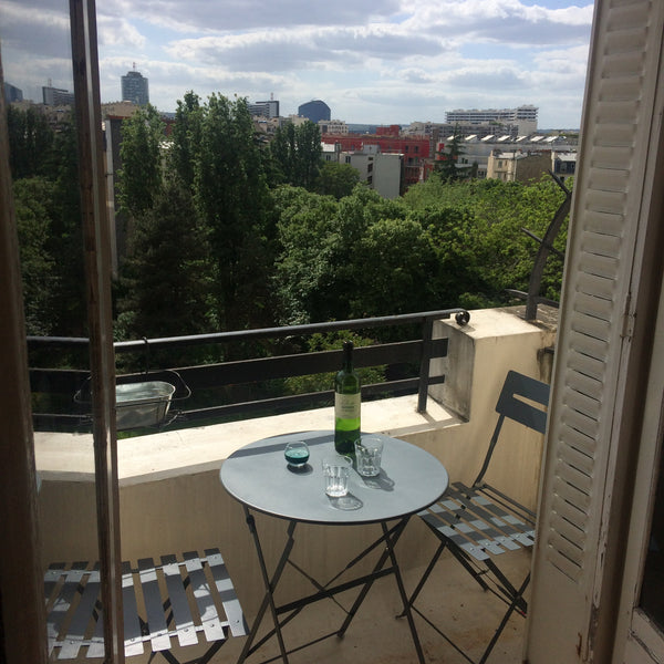 Appartement très lumineux au septième étage avec ascenseur d'un immeuble ancien. Angoulême, France Appartement Convention 2 pièces Entire rental unit vacation rental 19568346