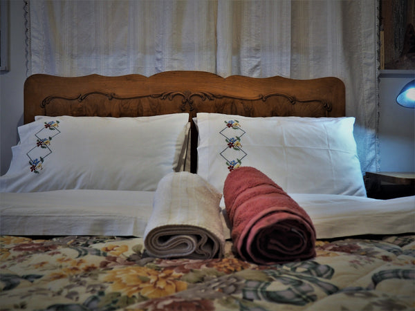 At 1st floor  50s building  big sunny private room with balconies in pedestrian  Athens, Greece PRIVATE Room  in  Monastiraki  center Private room in home vacation rental 9745267