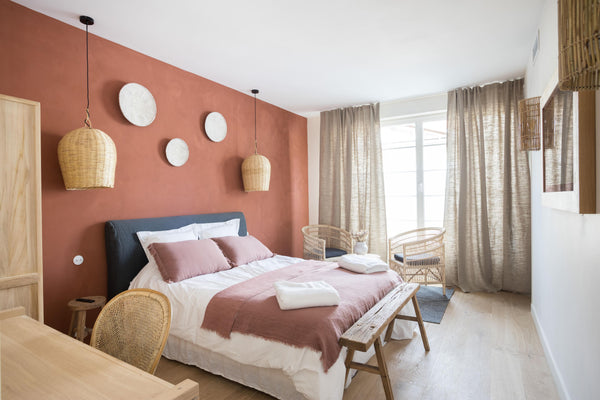 L'établissement les pénates bordelaises est une chambre d'hôte chez l'habitant e Paris, France Suite Pénate 1 - chambre d'hôte les pénates bordel Private room in bed and breakfast vacation rental 597423621129699872
