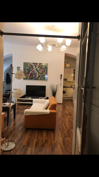 Vienna, Austria Gemütliche Und großzügige Wohnung nähe Westbahnhof Entire rental unit vacation rental 45595116