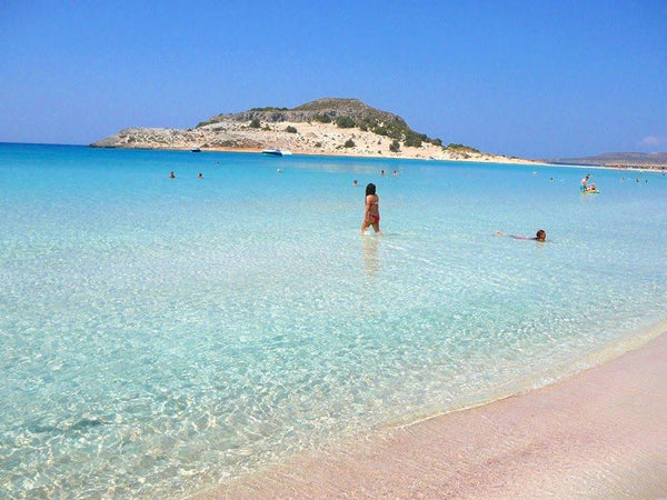 Hello my name is Joanna, the apartment is located near the sea, is 300 meters fr Kissamos, Greece Joanna's apartment  new Entire rental unit vacation rental 31604903