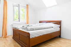 Vergiss deine Sorgen – in dieser geräumigen und ruhigen Unterkunft. Dieses wunde Vienna, Austria Cozy Room in Shared Villa w/ Parking & Garden Private room in villa vacation rental 644628379935308225