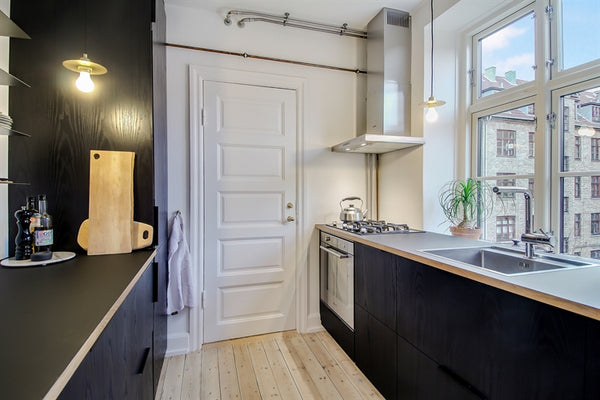 Velkommen indenfor i vores charmerende 3 værelses københavner-lejlighed på Nørre Aalborg, Denmark Lys og charmerende lejlighed på Nørrebro Entire rental unit vacation rental 32376639