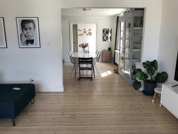 Bright, spacious Villa-apartment, close to the Beach, metro and busses. Great pl Copenhagen, Denmark Family home, 10 minuts to airport, beach & City. Entire villa vacation rental 19320276