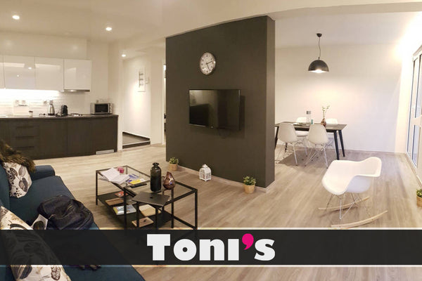 A gem apartment in the center of Athens. Being in the heart of Syntagma and Plak Athens, Attica, Greece Toni's - 2BD Modern home next Syntagma and Plaka Entire rental unit vacation rental 22359269