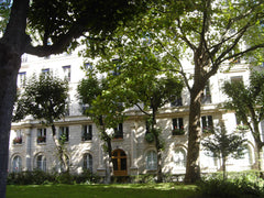 Our  bright and quiet apartment ( 1 400 square feet ) is ideally located in a ve Paris, France Nature in the heart of  Paris Entire rental unit vacation rental 4740827