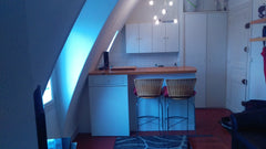 Bonjour,<br /><br />L'appartement est très lumineux et calme avec vue sur le Pan Paris, France T2 lumineux et calme Entire rental unit vacation rental 9964139