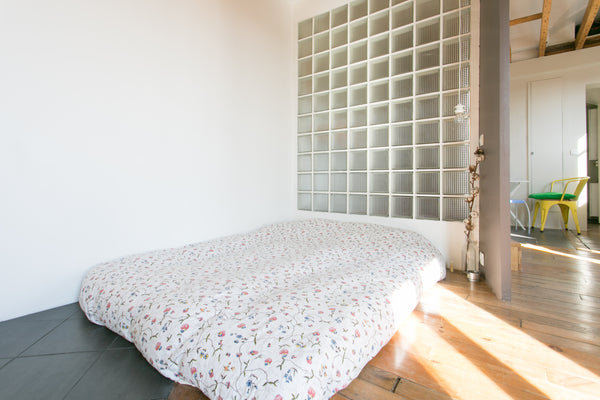 Lovely studio right at the corner of the Parc Montsouris, in an area famous for  Paris, France Rare view, charm and light Entire rental unit vacation rental 5073342