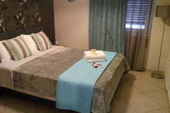 A central, safe cozy apartment with 3 private bedrooms. Excellent location, full Athens, Greece the Central smart luxury apartment 3 rooms. Entire rental unit vacation rental 32034292