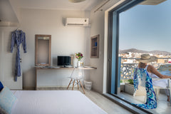 "Emerald" studios overlooking the picturesque lake of Agios Nikolaos.<br />For V Agios Nikolaos, Greece Lake view studio  " Heart of Emerald" Entire rental unit vacation rental 14099025