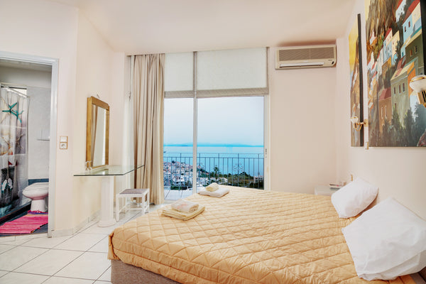 Loucerna Art Hotel offers this tastefully decorated single room with a balcony o Chania, Greece Loucerna Art B&B Superior Room With Sea View Room in bed and breakfast vacation rental 33966037