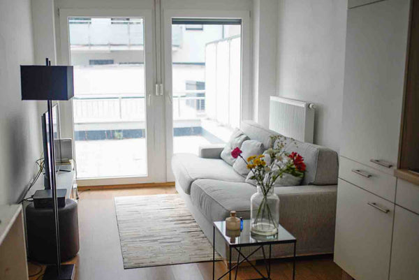 nice Bungalow-Apartment 1 minute to U1.<br />Perfect public transport connection Vienna, Austria bright modern bungalow -2 min to U1 Private room in rental unit vacation rental 27539792