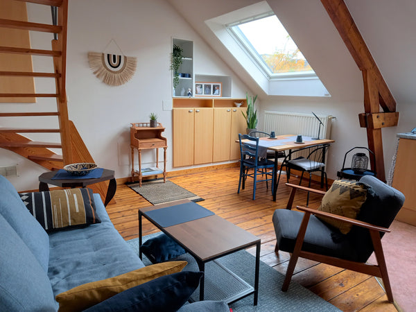 “Hemels blauw”: deze gezellige studio heeft 2 aparte slaapkamers, met telkens ee Antwerp, Belgium 