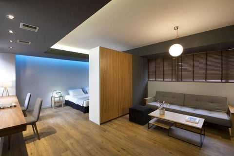 A large Apartment occupying the whole first floor of the Building with private e GR Deluxe Family Suites Private room in bed and breakfast vacation rental 21106510