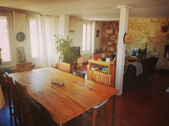 Appartement de charme bordelais, en plein coeur du quartier des Chartrons, calme Paris, France Appartement bordelais de charme, en coeur de ville Entire rental unit vacation rental 22685280