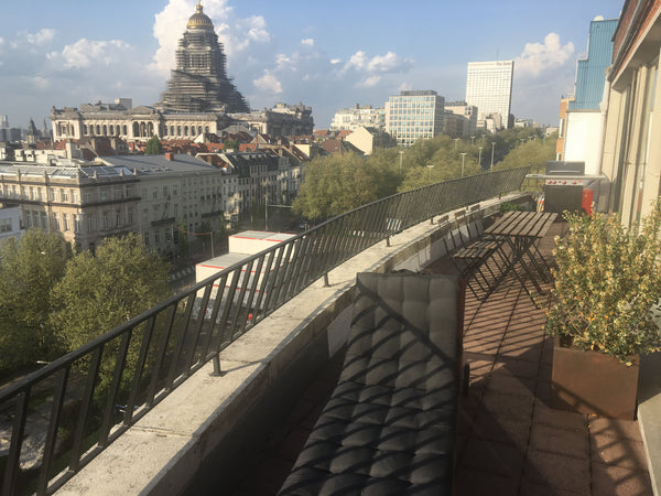 CHECK THE VIDEO! <br />--> https://youtu.be/FYPO7m8ZGh0 <-- (copy - paste the li Brussels, Belgium Penthouse with panoramic views in a strategic area Entire condo vacation rental 21639929