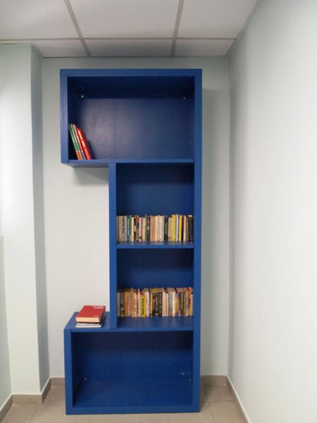 4 single beds <br />Room facilities:<br /><br />• Balcony<br />• City view<br /> GR Quad in city heart hostel Private room in hostel vacation rental 28853926