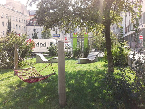 Sunny, cozy and silent, close to city Center.<br /><br /><b>The space</b><br />T Vienna, Austria Sunny, cozy and silent, close to city Center. Private room in rental unit vacation rental 38087517