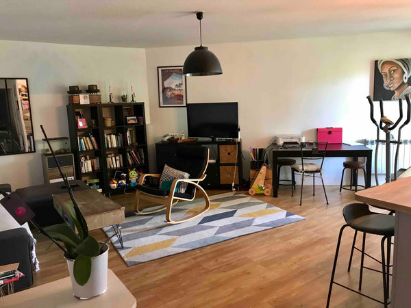Tres calme, situé à 5 min de tous commerces. 7 min à pieds du Parc Bourran ombra  T3 meublé proche aéroport et centre de Bordeaux Entire condo vacation rental 51184207