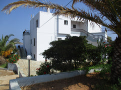 Moja oferta jest w pobliżu: komunikacja publiczna i lotnisko. Pokochasz moją ofe Stavros, Greece Kosta's House, ground floor apartment, 90 sq m Entire rental unit vacation rental 14430875