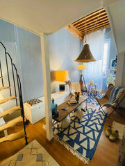 Très bel appartement « canut » lumineux au cœur du quartier historique de la cro Lyon, France Très bel appartement canut au cœur de croix-rousse Entire rental unit vacation rental 704238214214121713