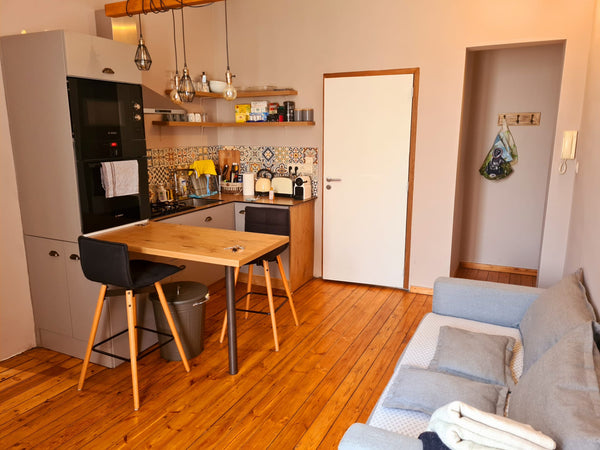 ONLY LONG TERM / UNIQUEMENT LONGUE DUREE - MIN 3 MONTH!<br /><br />Mon logement  Brussels, Belgium Superbe Appartement Ixelles Quartier européen Entire rental unit vacation rental 17118284