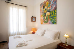 Lovely renovated two bedroom / two bathroom apartment with private balcony and a Athens, Attica, Greece Central 2 bedr'm 2 bathr'm apt with green roof top Entire rental unit vacation rental 35781474
