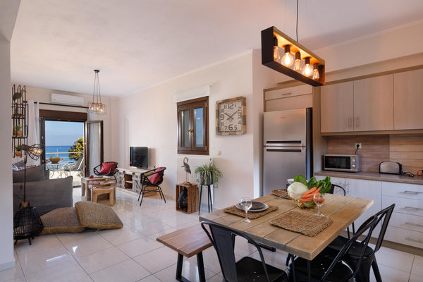 Sky Hill - Holiday Apartments is a complex of Sea View apartments situated in Sf Rethimnon, Greece Sky Hill - 