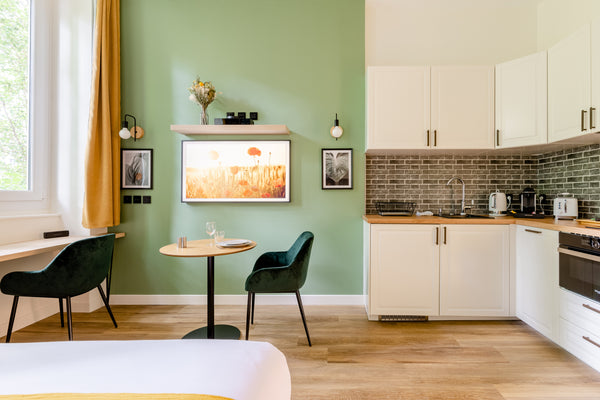 Bienvenue à Natura ! Ce Studio de 24m2, entièrement rénové, est situé au 1er éta Lyon, France Natura - Douceur & Sérénité à Lyon Part-Dieu Entire rental unit vacation rental 50085074