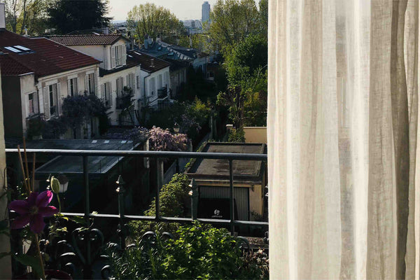For 1 person only. Still secret, incredibly calm with typical charm of historica Paris, France secret charm 2-rooms Liberty apt Entire rental unit vacation rental 71495