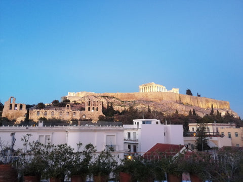 A premium apartment next to the Acropolis entrance and Herodion Odeon can accomo Athens, Attica, Greece Stunning Acropolis view apartment Entire condo vacation rental 560174466320658698
