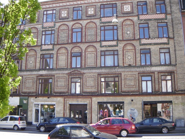 Værelset på Frederiksberg lægger 5 min fra Frederiksberg Metro og 4 min fra Fred Rungsted Kyst, Denmark Værelse 15 kvm på Frederiksberg Private room in townhouse vacation rental 11460434