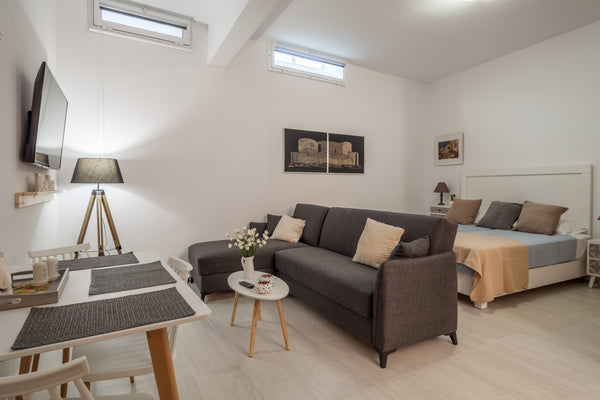 Eleni's studio is strategically located between the airport of Heraklion, the Po Greece Eleni's Studio Entire rental unit vacation rental 51094566