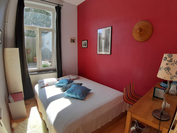 Confortable petite chambre pour 1 à 2 personnes (1 lit double) dans une rue calm Brussels, Belgium Chambre calme et cosy sur terrasse Private room in rental unit vacation rental 40150464