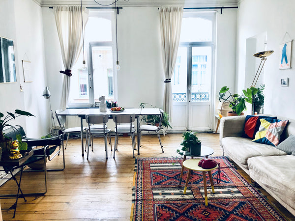 This unique place has a style all its own.<br /><br />Lovely 1. Bedroom apartmen Saint-Gilles, Belgium Cosy 1-bedroom apartment in Saint Gilles Entire condo vacation rental 699943610653159251