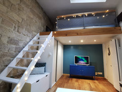 Studio cosy avec mezzanine en bordure du Canal Saint-Martin.<br />---<br />Cosy  Paris, France Studio cosy au bord du Canal Saint-Martin Entire rental unit vacation rental 29897857